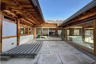 서촌한옥마을 안내소 개관…카페·전시실 갖춰