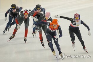 (LEAD) Olympic champion Choi Min-jeong grabs silver in women's 1,500m at ISU World Championships