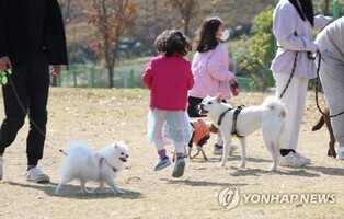 충북도 취약계층 반려동물 의료비 지원…최대 16만원