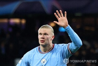 올 시즌 해트트릭만 5번…'괴물' 홀란 "그냥 골을 넣고 싶을 뿐"