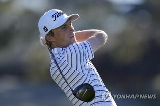 "LIV 골프, PGA 신예 잴러토러스에 1천700억원 제안"