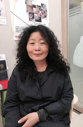 제5회 김종철문학상에 황인숙 '내 삶의 예쁜 종아리'