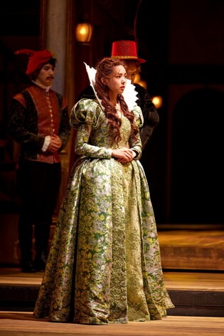 Chae Soo-bin drops behind photos on theater stage of 'Shakespeare in Love'