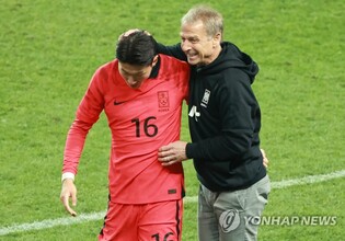 Loss aside, Klinsmann praises S. Korean performance vs. Uruguay as 'top class'
