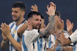 메시, 퀴라소 상대로 해트트릭…A매치 통산 100호골 돌파