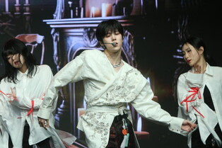 Performance photos from media showcase of Kim Woo-seok's 4th Mini Album 'Blank Page'