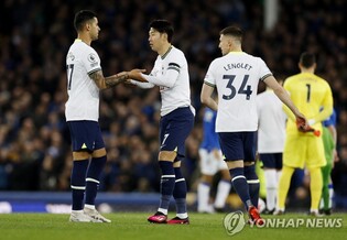 '슈팅 제로' 손흥민, EPL 100호골 다음 기회로…토트넘은 무승부