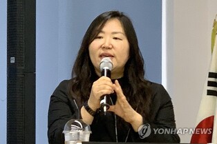 물처럼 조용하고 차분한 전시…미리 살펴본 광주비엔날레