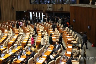 대통령실, 與 '최민희 철회' 요구에 "국회서 공식 제기시 검토"(종합)