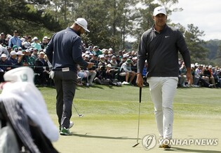 '마스터스 3라운드 종료' 켑카, 2타 차 1위…람과 챔피언조 격돌