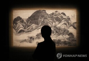 김홍도·장승업의 그림, 국보 백자…대구 찾은 '이건희 특별전'