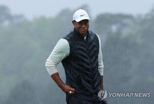 "우즈, 작년 PGA 챔피언십 때 나사가 피부 뚫고 돌출"