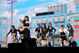 Photos of Kep1er from media showcase of 4th mini album 'LOVE STRUCK!'