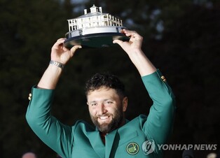 람, 마스터스 역전 우승…LIV와 대립각 PGA투어 '자존심 살렸다'(종합)