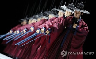 종묘제례악 의식무용 무대서 되살린 '일무' 내달 재공연