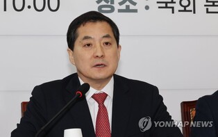 與 "尹대통령, 野 최민희 방통위원 철회 안하면 임명 마시라"