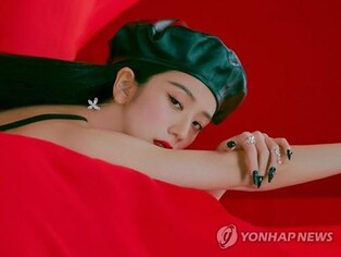 BLACKPINK's Jisoo debuts at No. 2 on Billboard's two global songs charts with 'Flower'