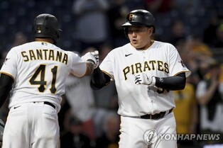Pirates' Choi Ji-man goes deep for 2nd straight game
