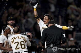 배지환 슬램덩크·최지만 칼춤…더 풍성해진 코리안 빅리거 역사(종합)