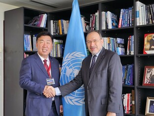 이범석 청주시장, 유네스코서 '직지상' 발전방안 논의