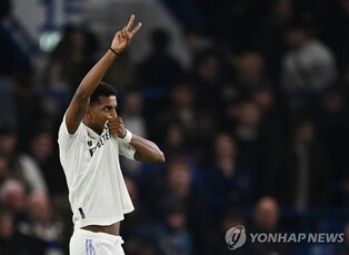첼램덩크는 없었다…'호드리구 멀티골' R마드리드, UCL 4강 진출