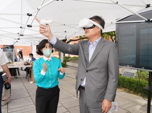 '장애인의 날' 서울 곳곳 기념행사…'함께 웃고 동행'