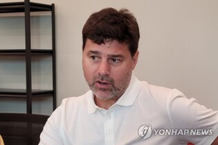 새 사령탑 찾는 첼시…'나겔스만 vs 포체티노' 2파전 양상