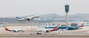S. Korea's new COVID-19 infections bounce back to over 10,000 amid eased virus curbs