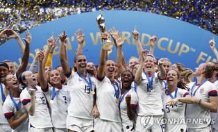 2027 FIFA 여자월드컵 유치 경쟁 4파전…공동 개최 vs 단독 개최