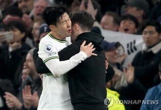 토트넘 메이슨 대행 "손흥민, 결정력·운 따랐으면 지금 20골↑"