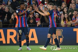 '알바 결승골' 바르샤, 오사수나 1-0 격파 '우승까지 1승!'