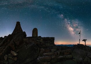 하늘에서 별 쏟아지고 땅에서 은하수 흐르는 태백