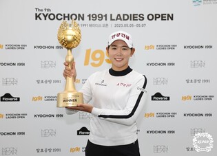 박보겸, KLPGA 투어 7번째 '홀인원 뒤 우승'…정규투어 첫 승(종합)