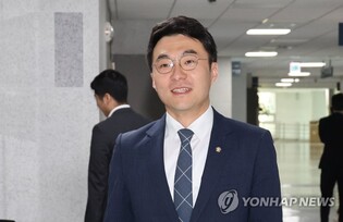 '게임업계 입법로비 의혹'으로 번진 김남국 코인 논란