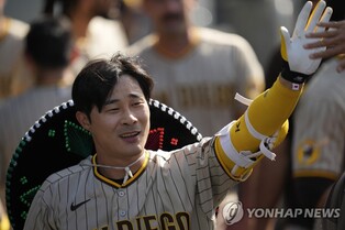 김하성 시즌 4호 솔로 홈런에도 샌디에이고 4연패 수렁(종합)