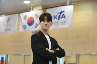 '태권 스타' 이대훈, 태극마크 다시 달다…대표팀 코치로 선임