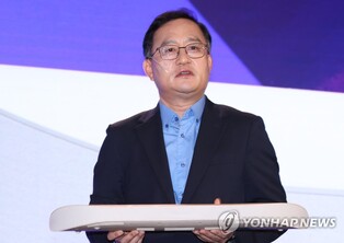 '포스트 우영우' 찾는 KT, 콘텐츠로 매출 5조 원 노린다(종합)