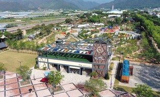 곡성 새로운 랜드마크 탄생…'기차 플랫폼' 준공