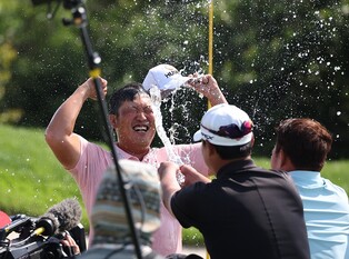 '노룩 퍼트'로 첫 우승 백석현 "노룩 퍼트는 인제 그만"