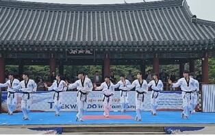 남산골 한옥마을 태권도 돌아왔다…상설공연 3년만에 재개