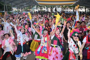 24회 음성품바축제 성료…닷새간 27만여명 다녀가