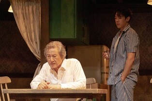 '회장님 전문 배우' 박근형의 변신…연극 '세일즈맨의 죽음'