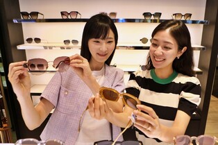 '이른 무더위에 한달 일찍'…롯데백화점, 6월 여름바캉스 대전