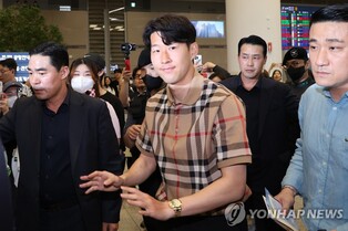 득점왕 그 이후…악재·경사 속 '파란만장' 시즌 끝 손흥민 귀국(종합)