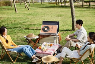 LG전자, 야외에서도 즐기는 스크린 '스탠바이미 고' 출시