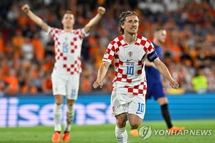 크로아티아, 네덜란드 4-2 제압…UEFA 네이션스리그 결승행