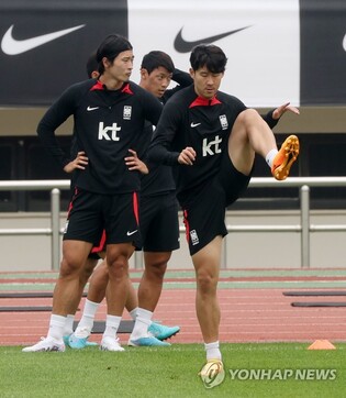 S. Korean captain Son Heung-min ruled out of starting lineup in friendly vs. Peru