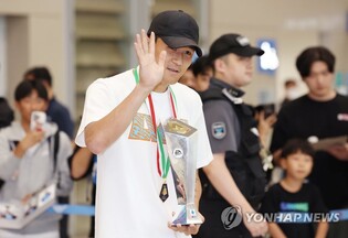 뮌헨에 더 가까워진 김민재…"2028년까지 계약에 합의 임박"