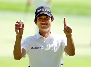 '홀인원' 장동규, KPGA 하나은행 인비테이셔널 3R 공동 선두(종합)