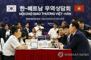 S. Korean firms seek up to US$100 mln in business deals in Vietnam